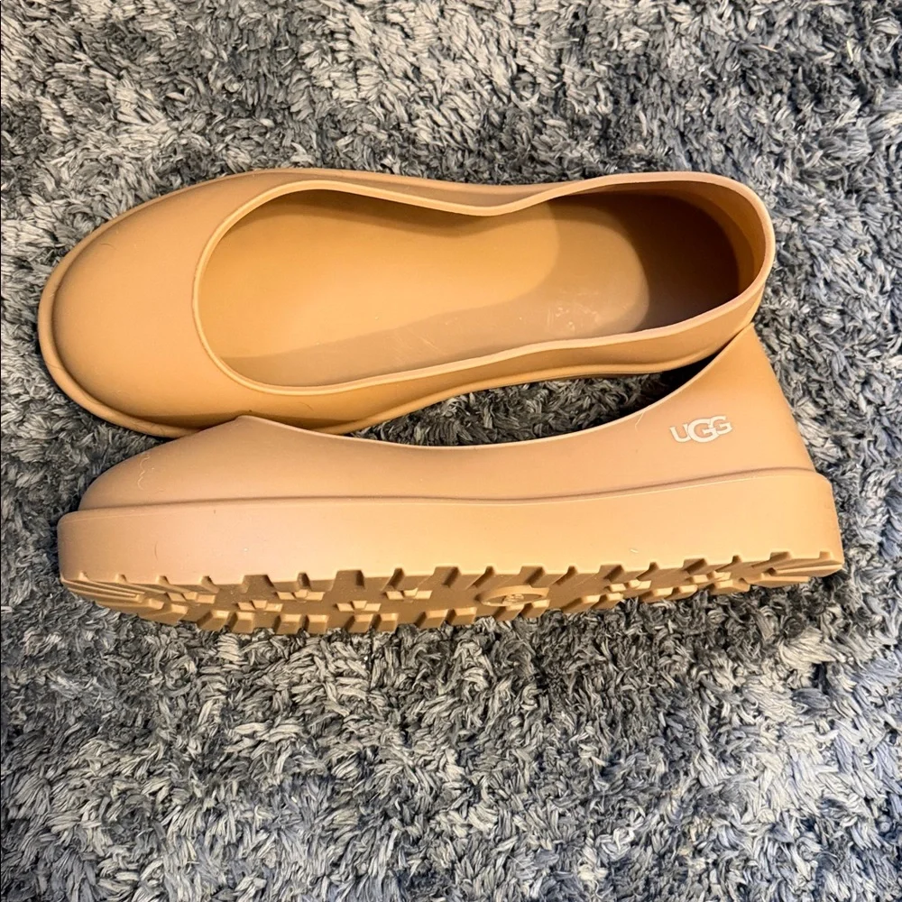 NWOT* UGG Shoe/Boot Guards sz 14/15